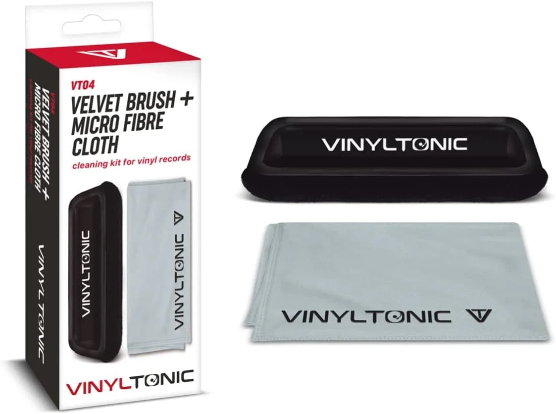 Vinyl Tonic Cleaning Cloth & Brush Set [Accessories]